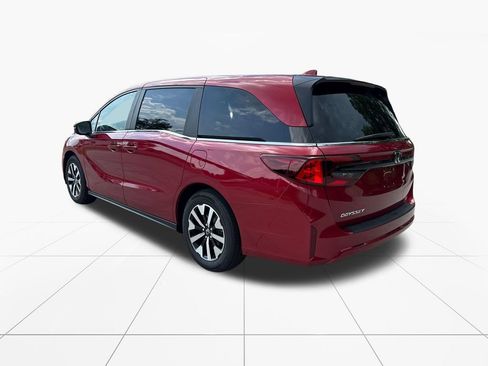 Used 2026 Honda Odyssey EX-L image 6
