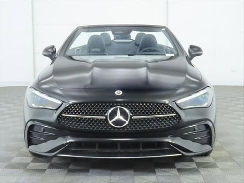 New 2025 Mercedes-Benz CLE 300 4MATIC Cabriolet image 2
