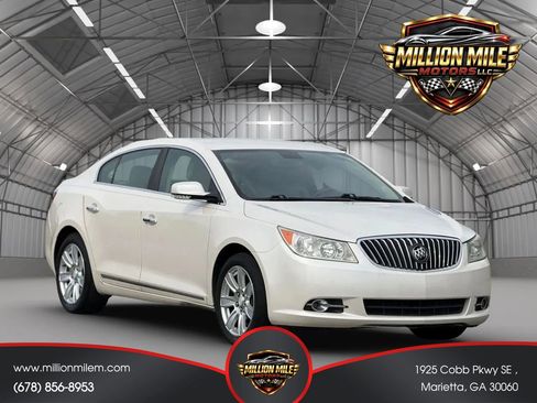 Used 2013 Buick LaCrosse Premium FWD image 1