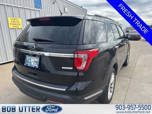 Used 2018 Ford Explorer Limited w/ Equipment Group 301A image 4