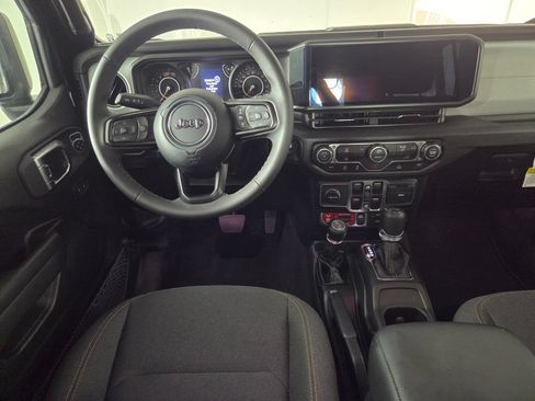 Used 2026 Jeep Wrangler Unlimited Sport AWD/4WD image 26