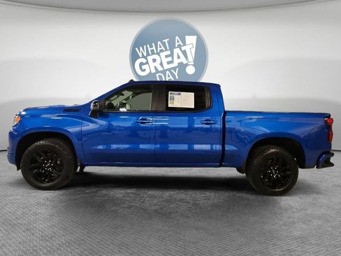 Used 2022 Chevrolet Silverado 1500 RST AWD/4WD image 7