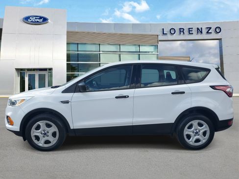 Used 2017 Ford Escape S image 8