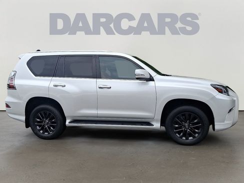 Used 2023 Lexus GX 460 Premium w/ Premium Package AWD/4WD image 7