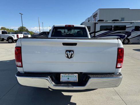 Used 2019 RAM 1500 Classic SLT image 4