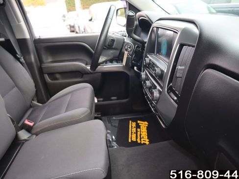 Used 2018 Chevrolet Silverado 1500 LT w/ All Star Edition image 29