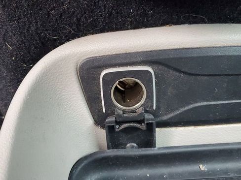 Used 2020 Chrysler Voyager LX w/ Cold Weather Group image 27