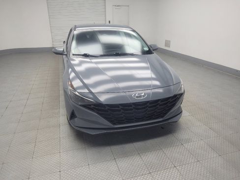 Used 2021 Hyundai Elantra SEL FWD image 14