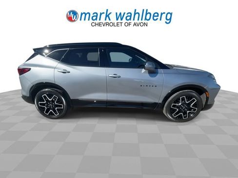 Certified 2023 Chevrolet Blazer RS w/ Driver Confidence II Package image 9
