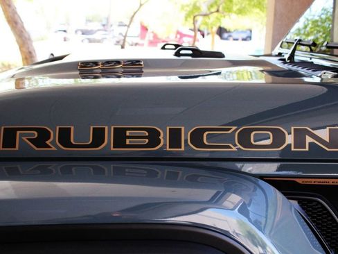 Used 2025 Jeep Wrangler Unlimited Rubicon 392 AWD/4WD image 24