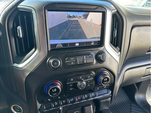 Used 2020 Chevrolet Silverado 1500 LT Trail Boss AWD/4WD image 29