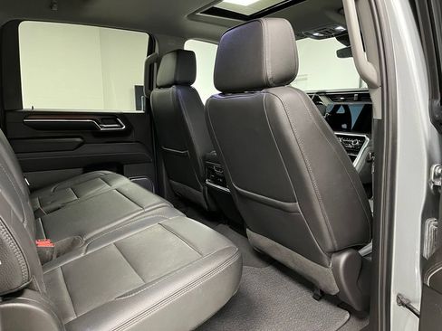 Used 2024 GMC Sierra 3500 Denali w/ Technology Package AWD/4WD image 53