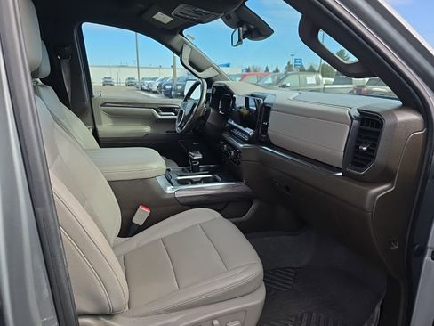 Used 2023 Chevrolet Silverado 1500 LTZ image 15