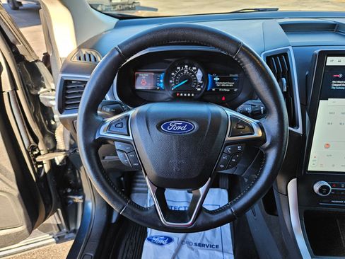 Certified 2023 Ford Edge SEL w/ Sport Appearance Package image 9