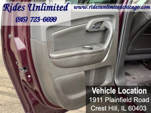 Used 2010 Chevrolet Traverse LT w/ Personal Connectivity Package image 23