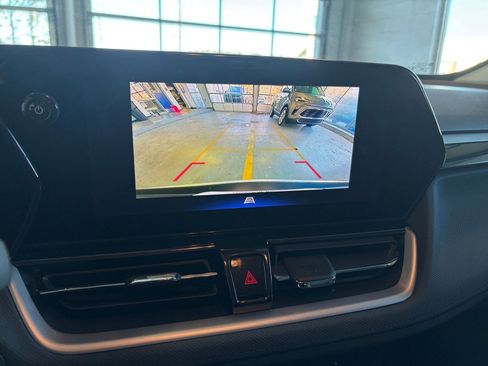 Used 2025 Chevrolet TrailBlazer LT image 25