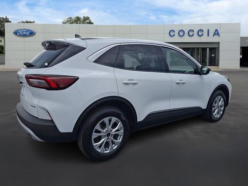 Certified 2023 Ford Escape Active AWD/4WD image 4