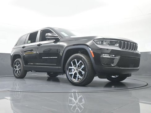 Used 2025 Jeep Grand Cherokee Limited image 51