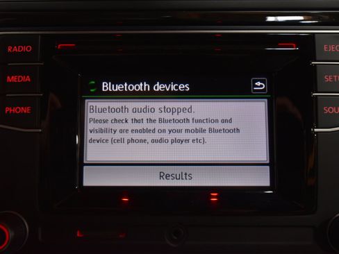 Used 2018 Volkswagen Beetle 2.0T image 31