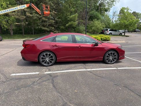 Used 2020 Toyota Avalon Touring w/ Advanced Safety Package FWD image 20