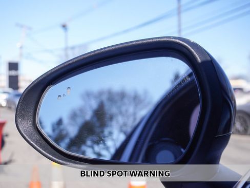 Used 2023 Kia K5 GT-Line image 5