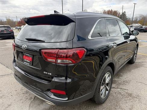 Used 2019 Kia Sorento EX w/ EX Touring Package image 7