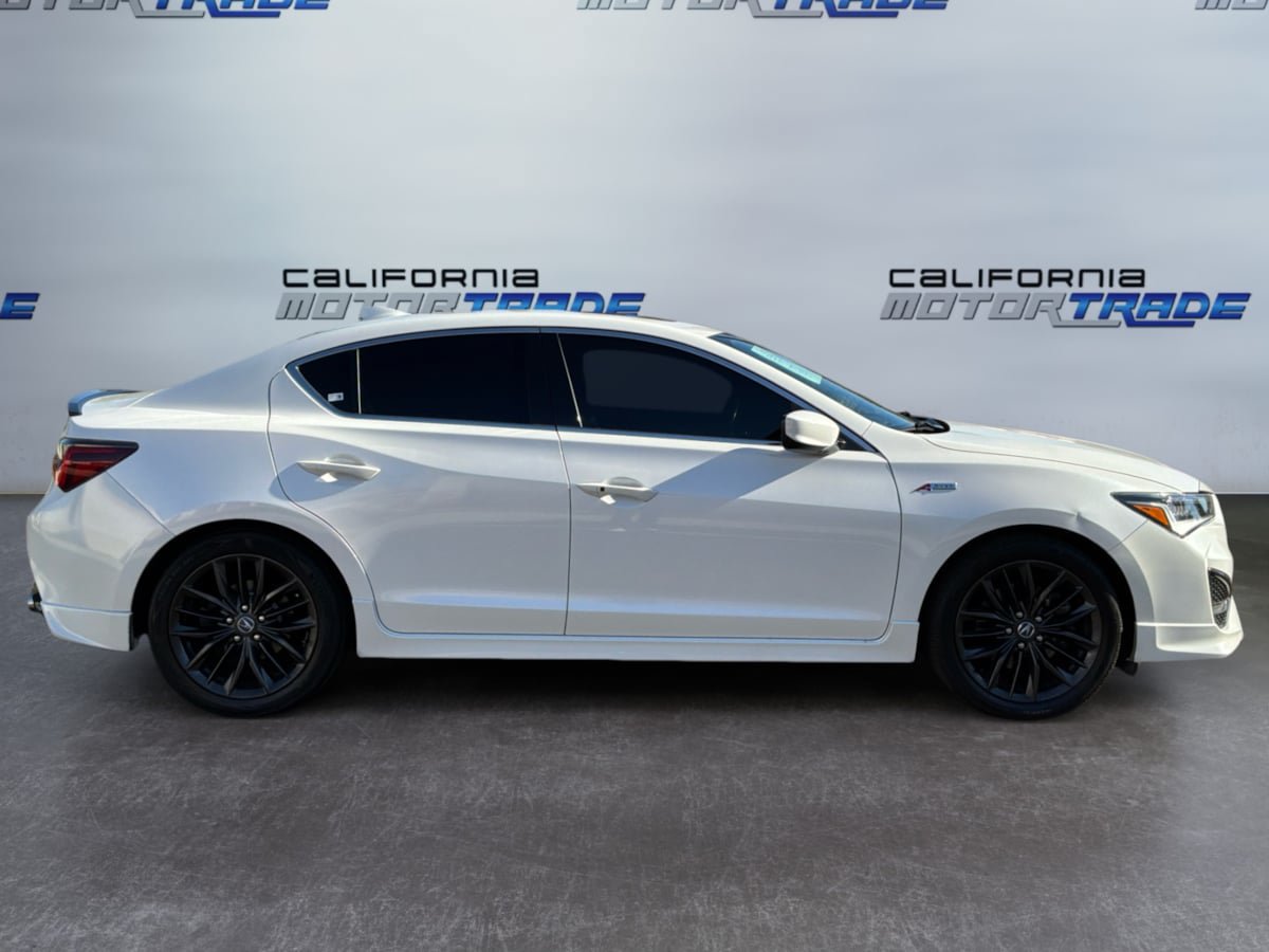 Used 2022 Acura ILX w/ Technology Plus & A-SPEC FWD image 4