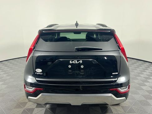 New 2025 Kia Niro EX Touring image 30