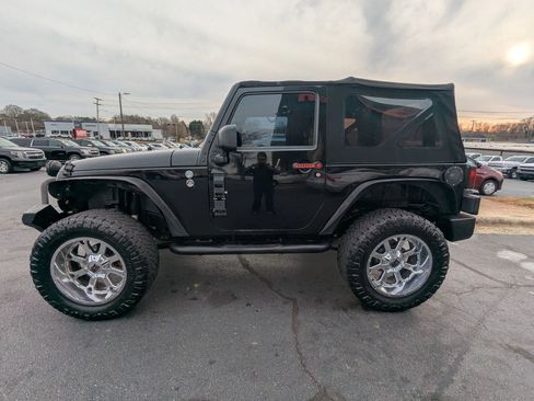 Used 2012 Jeep Wrangler Sport image 4