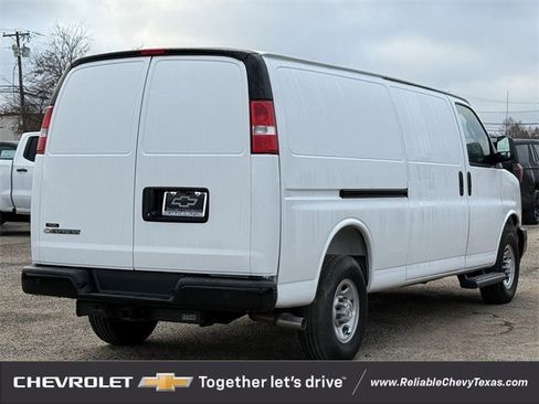 New 2024 Chevrolet Express 3500 WT w/ Driver Convenience Package image 7