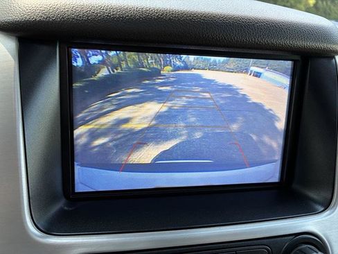 Used 2020 GMC Yukon SLT w/ Open Road Package RWD image 34
