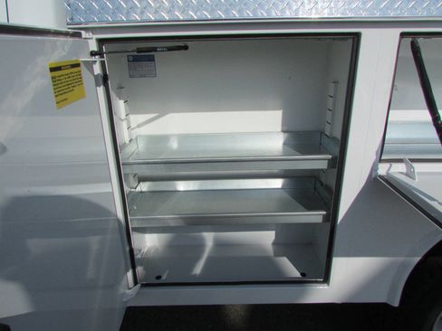 Used 2025 Ford F350 XLT image 20