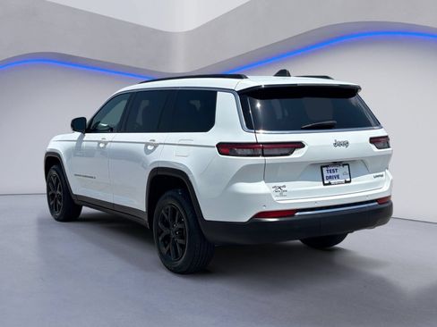 Used 2024 Jeep Grand Cherokee L Limited AWD/4WD image 6
