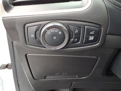 Certified 2024 Ford Edge SEL w/ Convenience Package AWD/4WD image 18