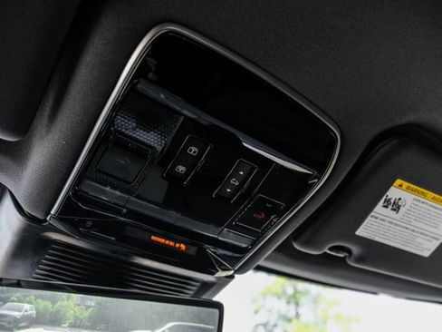 New 2026 Land Rover Range Rover SE AWD/4WD image 30