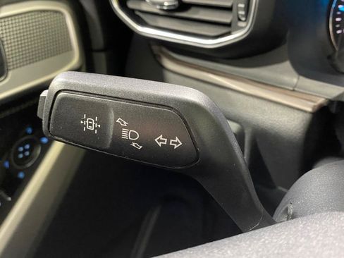 Used 2021 Ford Explorer Limited image 25