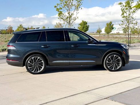 Used 2024 Lincoln Aviator Reserve w/ Equipment Group 201A AWD/4WD image 5
