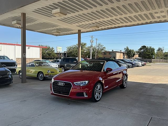 Used 2018 Audi A3 2.0T Premium FWD image 1