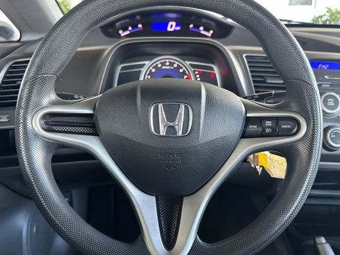 Used 2010 Honda Civic LX image 19