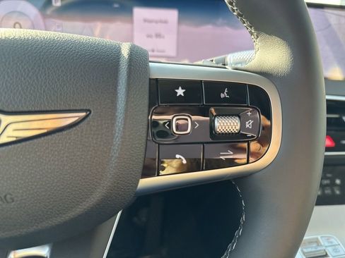 New 2026 Genesis GV70 2.5T Select image 38