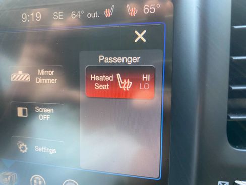 Used 2016 Chrysler 300 S w/ 300S Premium Group image 37