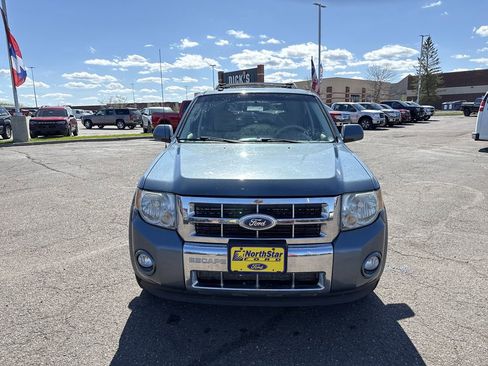 Used 2011 Ford Escape Limited w/ Class II Trailer Tow Pkg AWD/4WD image 3