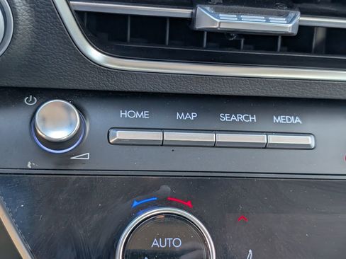 Used 2024 Hyundai Sonata SEL image 15