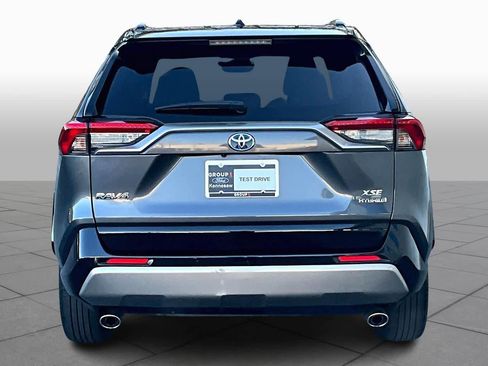Used 2022 Toyota RAV4 XSE image 5