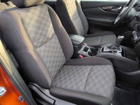 Used 2017 Nissan Rogue Sport SV w/ SV All-Weather Package image 20