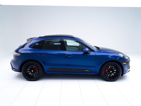 Used 2023 Porsche Macan GTS image 8