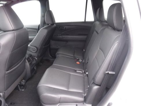 Used 2023 Honda Passport EX-L image 34