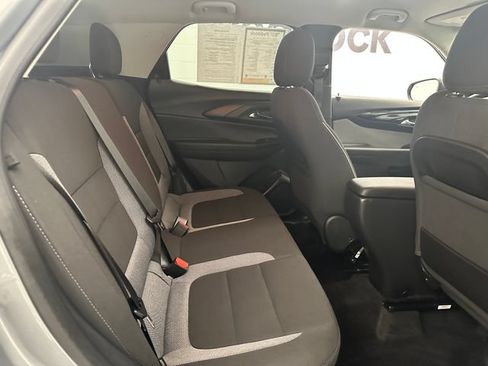 Certified 2024 Chevrolet TrailBlazer LS w/ LS Convenience Package AWD/4WD image 17