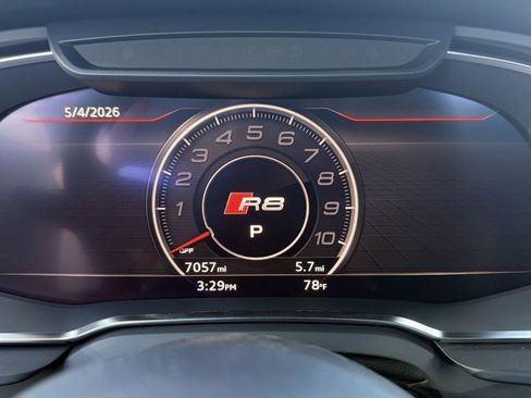 Used 2021 Audi R8 V10 RWD image 16