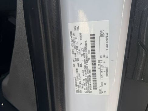 Used 2023 Ford Transit 250 Medium Roof RWD image 26